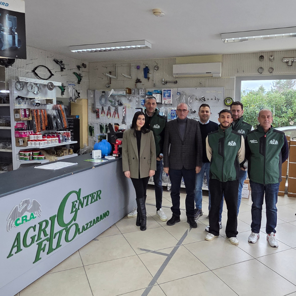 AGRI FITO CENTER DI LAZZARANO GIOVANNI